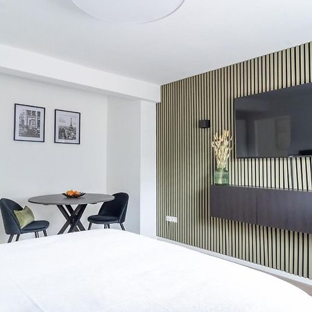 Green Flat Duesseldorf First Ngoại thất bức ảnh