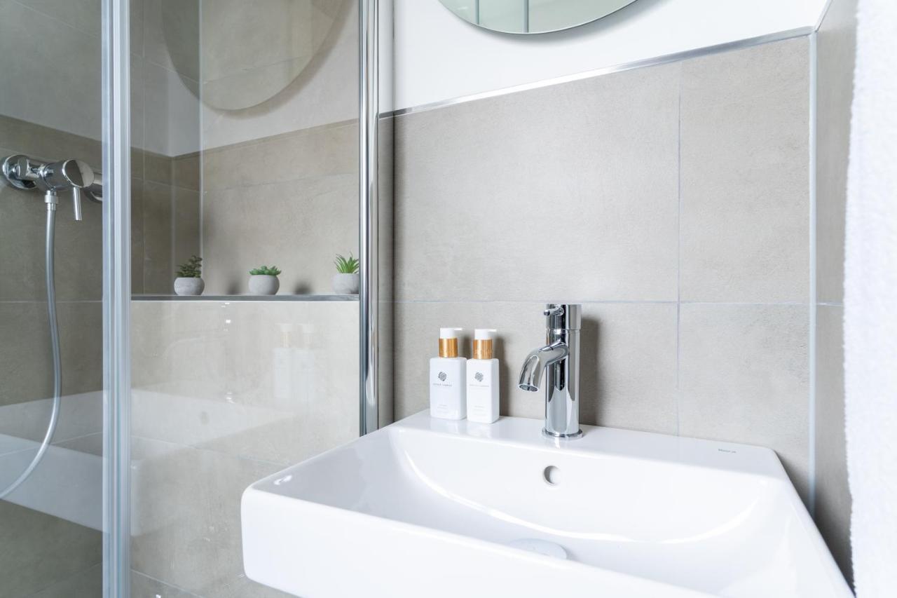 Green Flat Duesseldorf First Ngoại thất bức ảnh
